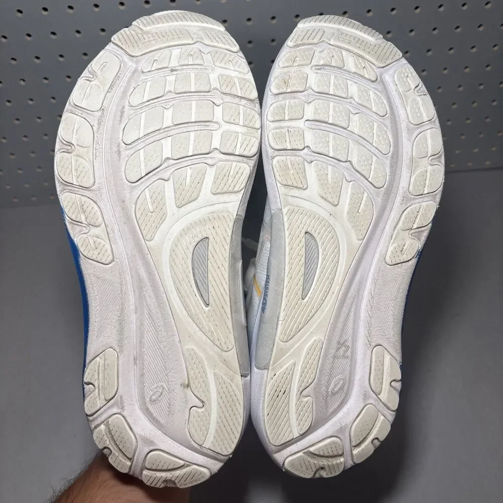 ASICS Gel-Kayano 31 Shoes Mens Size 10 White Blue Running Athletic Sneakers
